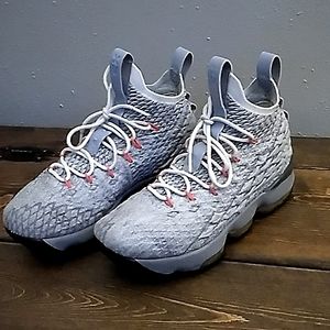 Nike Lebron 15 wolf grey/safety orange